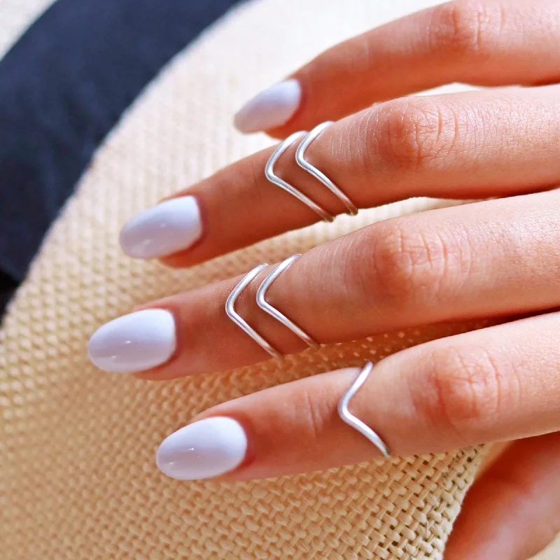 women high-end rings -5 CHEVRONS MIDI RING SET