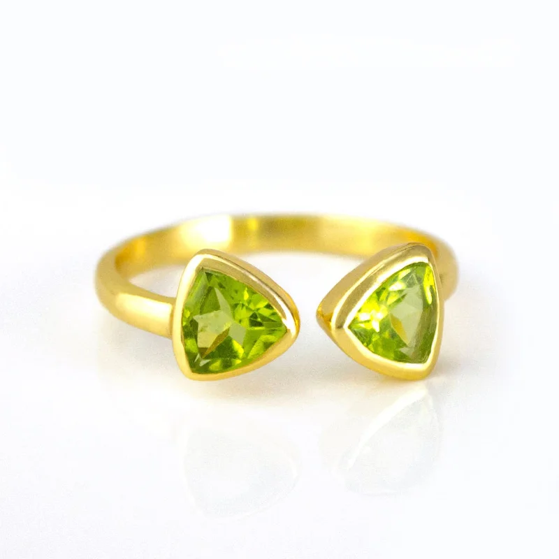 women gemstone cocktail rings -Peridot Quartz Adjustable Bow Tie Triangle Ring