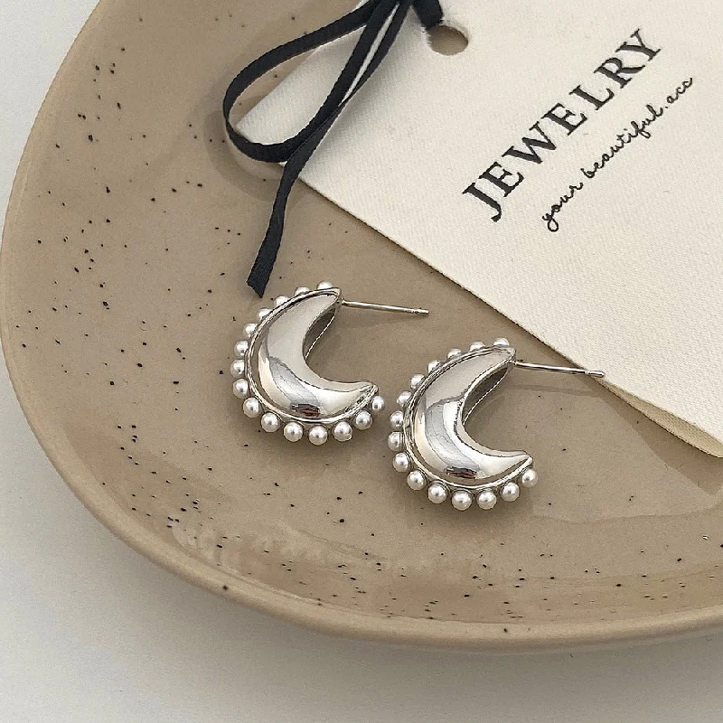 women casual earrings -Moon Pearl Paved C Shaped Silver Pin Earrings JLT12680