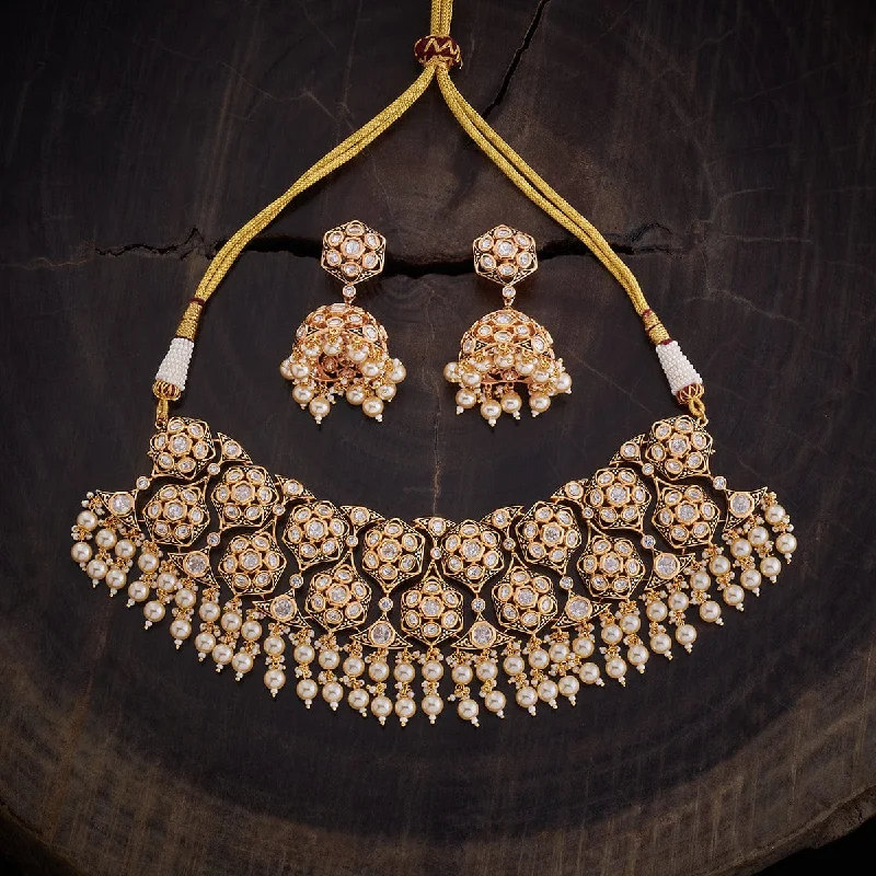 women ethnic necklaces -Kundan Necklace 164055