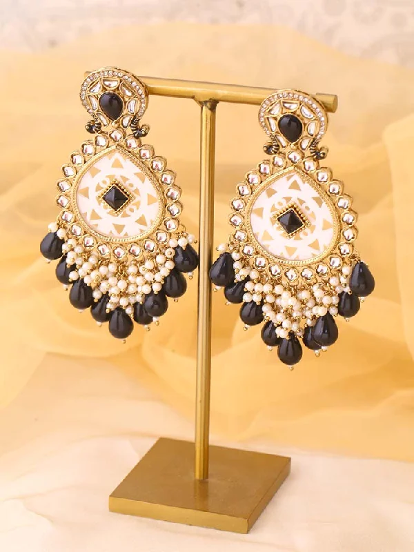 women casual earrings -Jet Bani Chandbalis